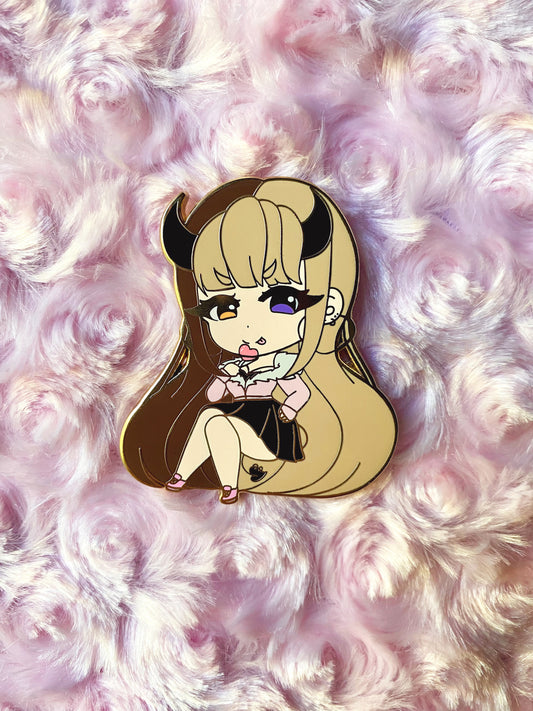 Chibi GomiPon Enamel Pin