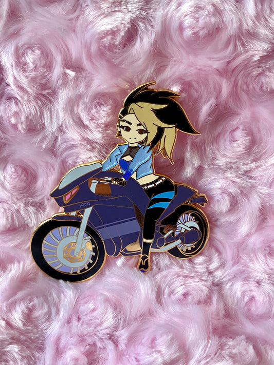 K/DA All Out Akali Enamel Pin